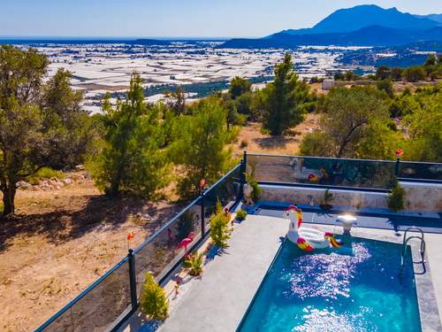 gece - Kasım
| Kaş Kalkan Çavdır’da Muhafazakar ve Lüks Villa Tatili